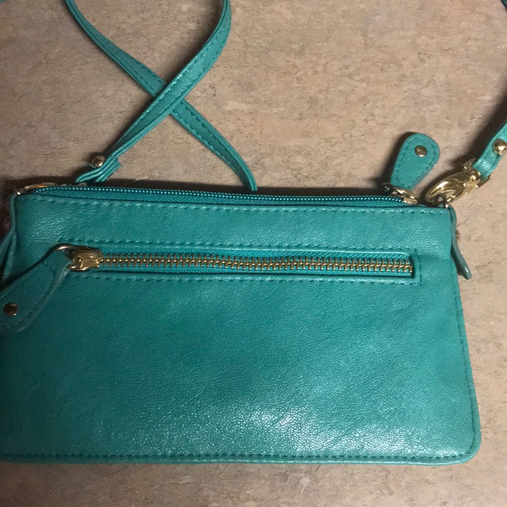 Danielle Nicole crossbody green
